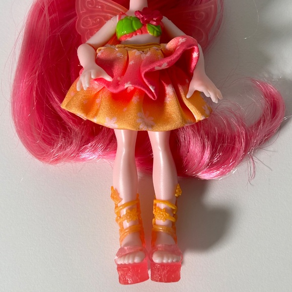 Magic Mixies Faye The Fairy Pixling Doll (DSV) - Picture 3 of 6